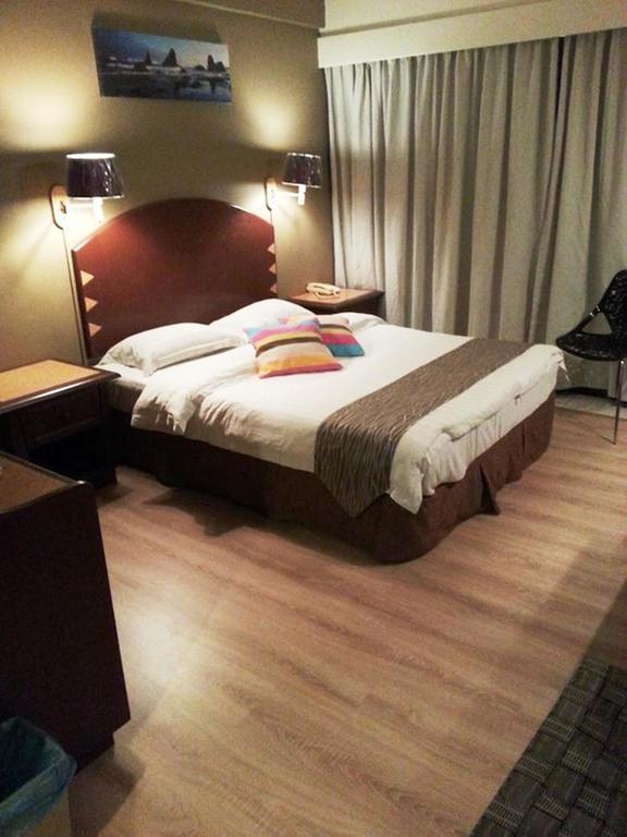 Casuarina Hotel Kota Kinabalu Kültér fotó