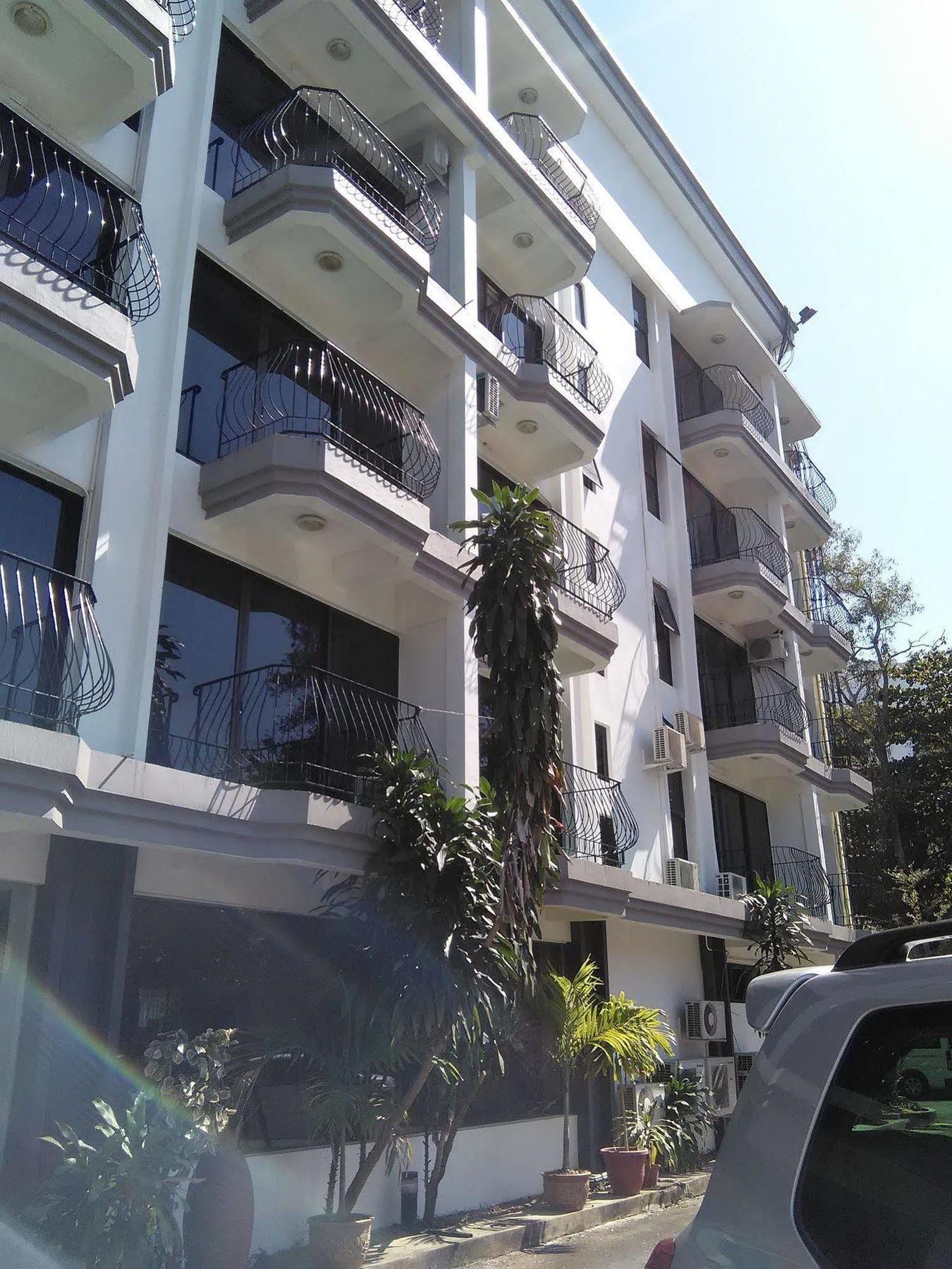 Casuarina Hotel Kota Kinabalu Kültér fotó