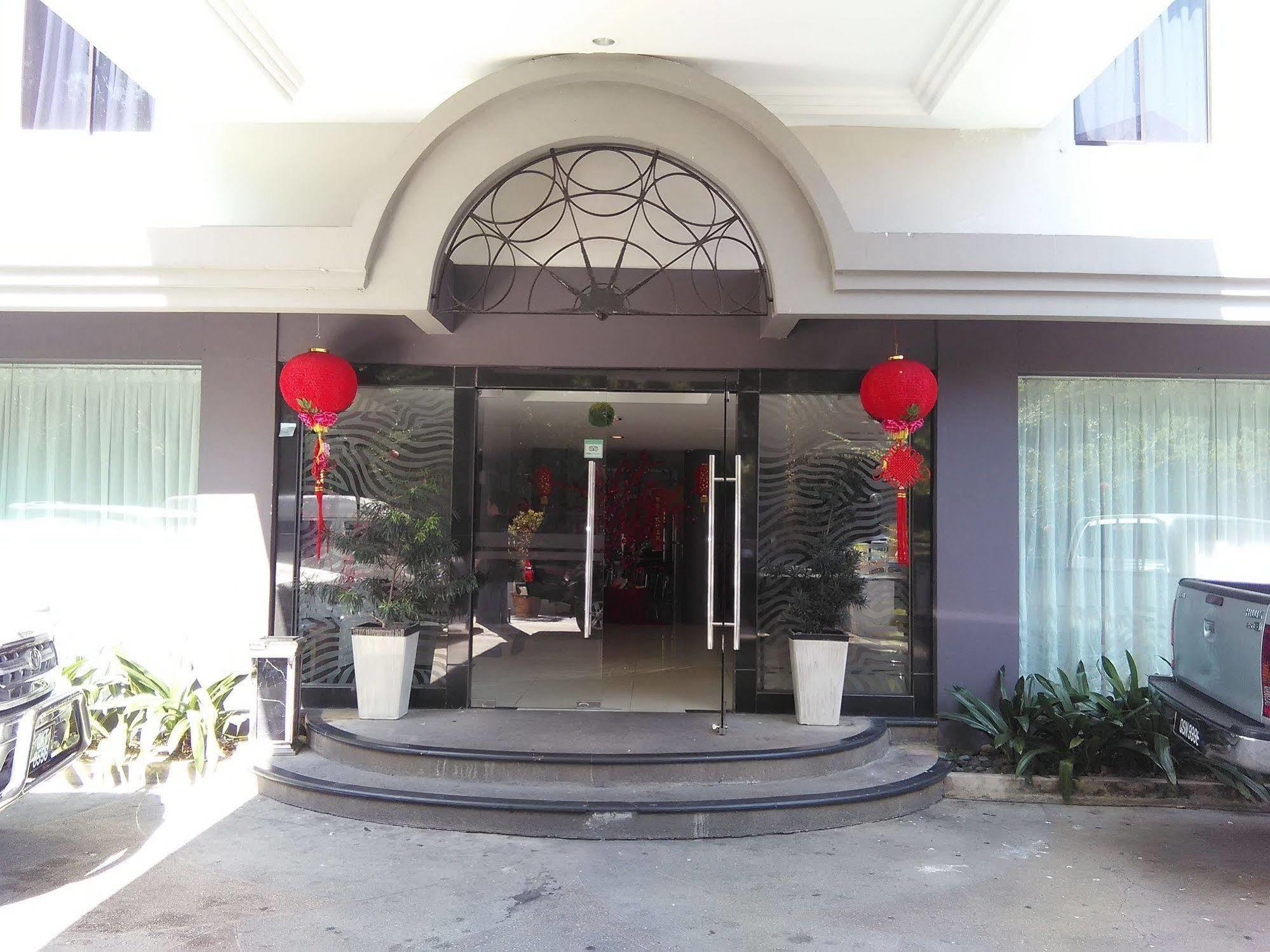 Casuarina Hotel Kota Kinabalu Kültér fotó